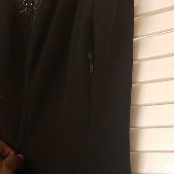 Jones New York Sheath Dress. Little Black Dress. - Picture 5 of 7